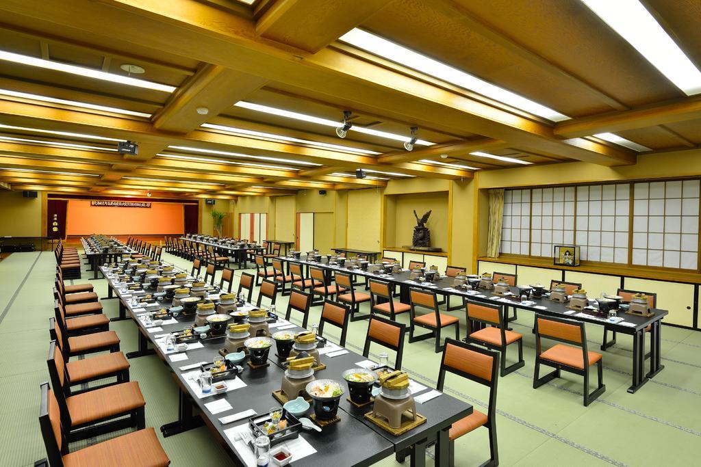 ホテル 錦の湯 地本屋 松本市 エクステリア 写真
